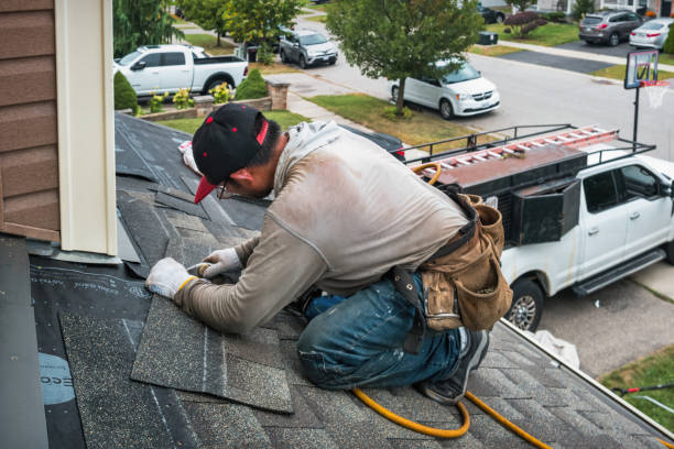 Professional Roofing technician working in McKenna, WA